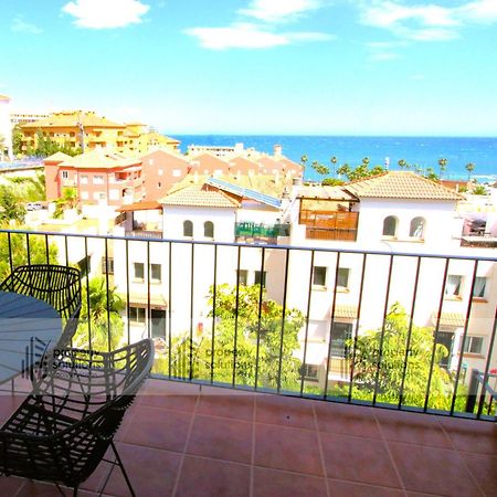 Lomas de Mena: Seaside Penthouse with Pool and BBQ Apartment Benalmadena Exterior photo